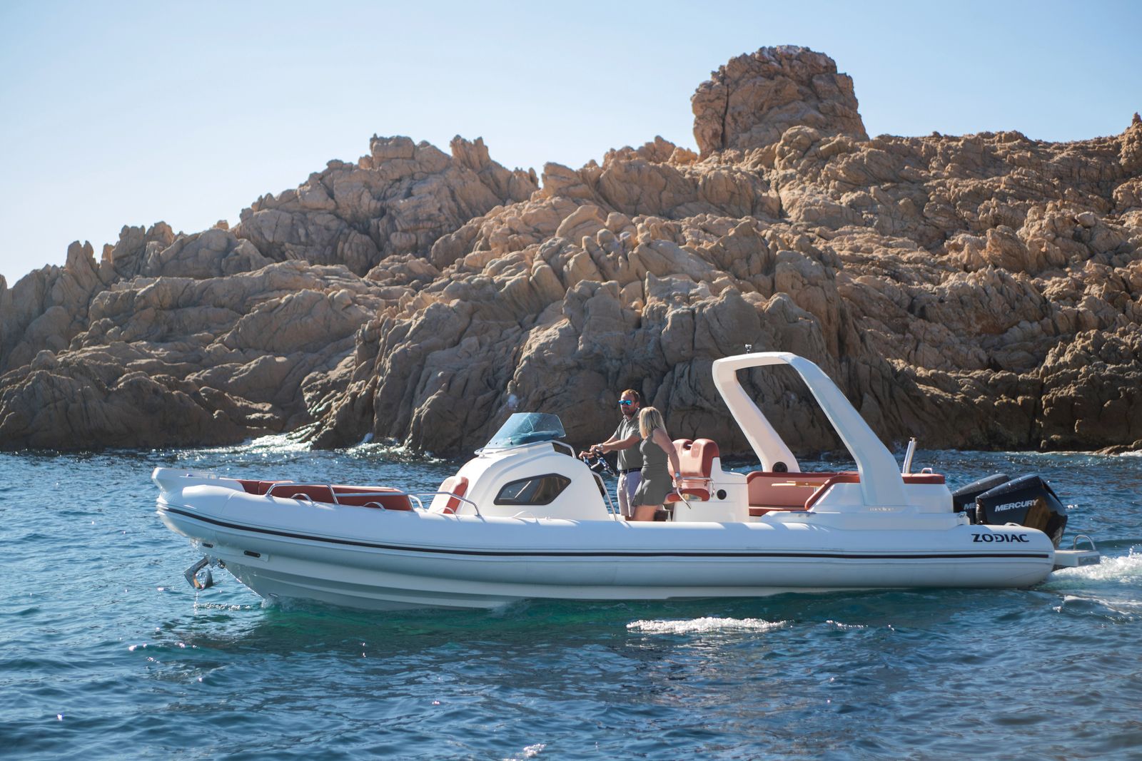 Semi-rigides Zodiac et Zar Formenti d'occasion - Sea Riders Golfe de Saint-Tropez